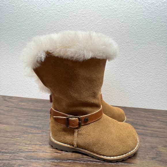 Ugg Nessa Chestnut Suede Buckle Fur Zip 